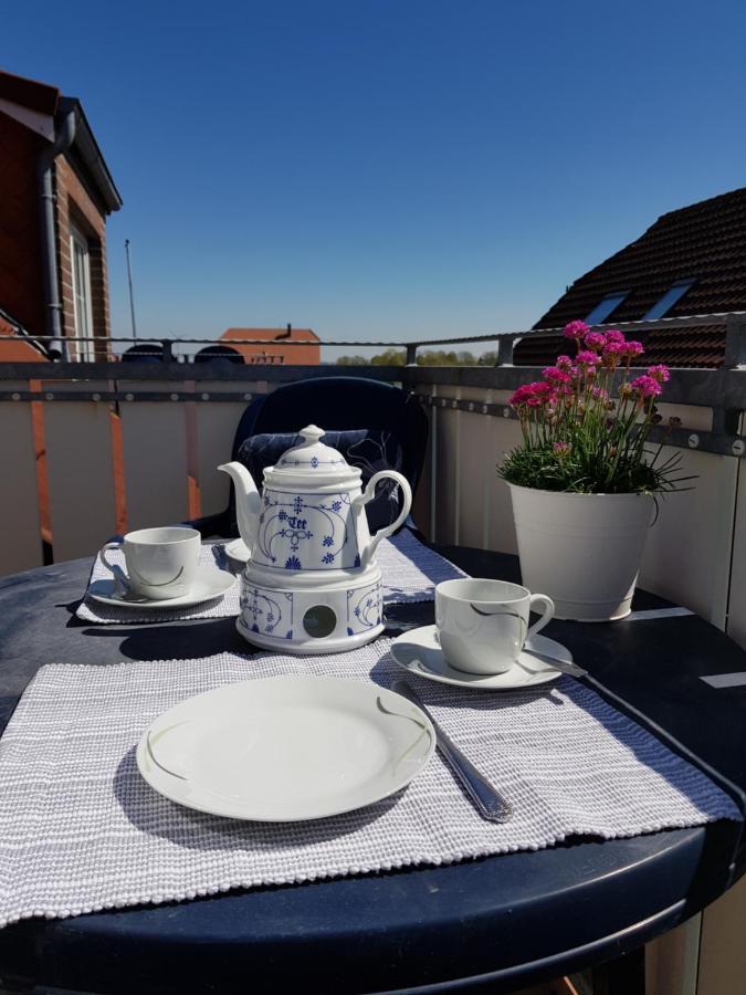 Ferienhaus Poseidon Neuharlingersiel Exterior foto